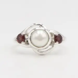 Natural Pearl & Garnet Ring with 925 Silver Jewelry